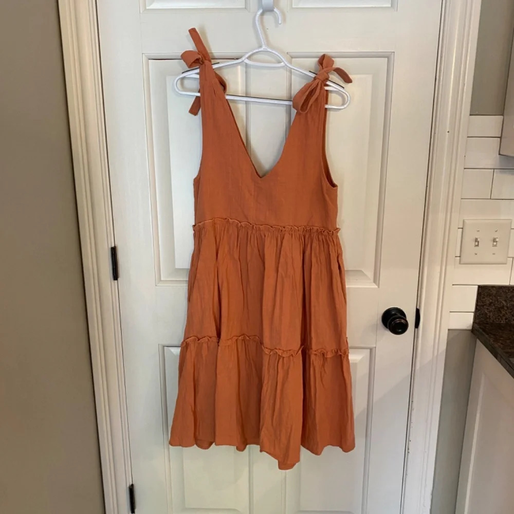 Petal & Pup Tie Shoulder tiered midi Sundress dress 33694 - Picture 4 of 8